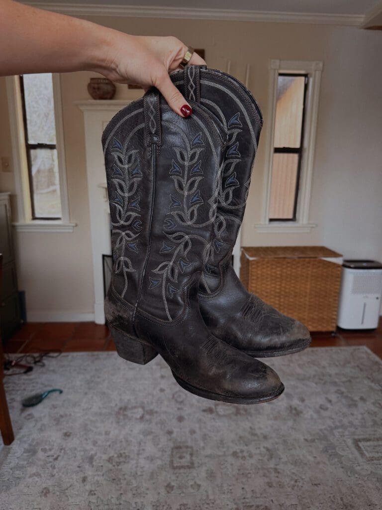 Black leather cowboy boots embroidered stitching thrifted western style 2026