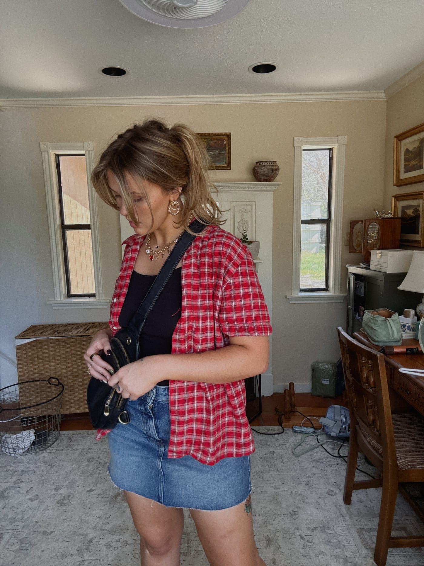 4 Ways to Style a Thrifted Button-Up Shirt